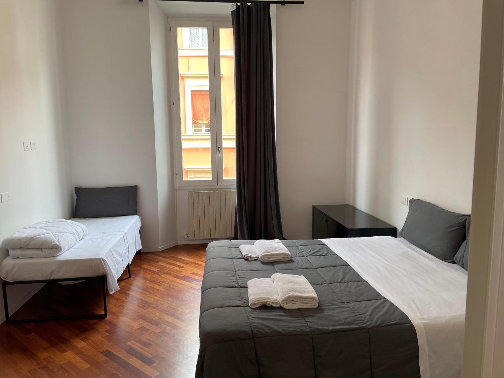 Whouse Large Suite Apartment Indipendenza 博洛尼亚 外观 照片